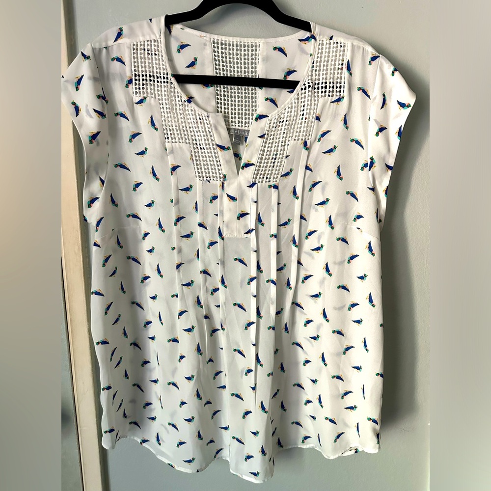 Daniel Rainn White Blouse with bird pattern